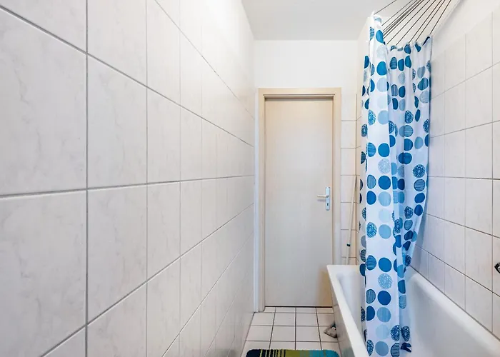 Ferienwohnung, Auf Zeit *